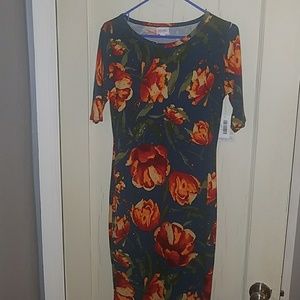 Lularoe julia